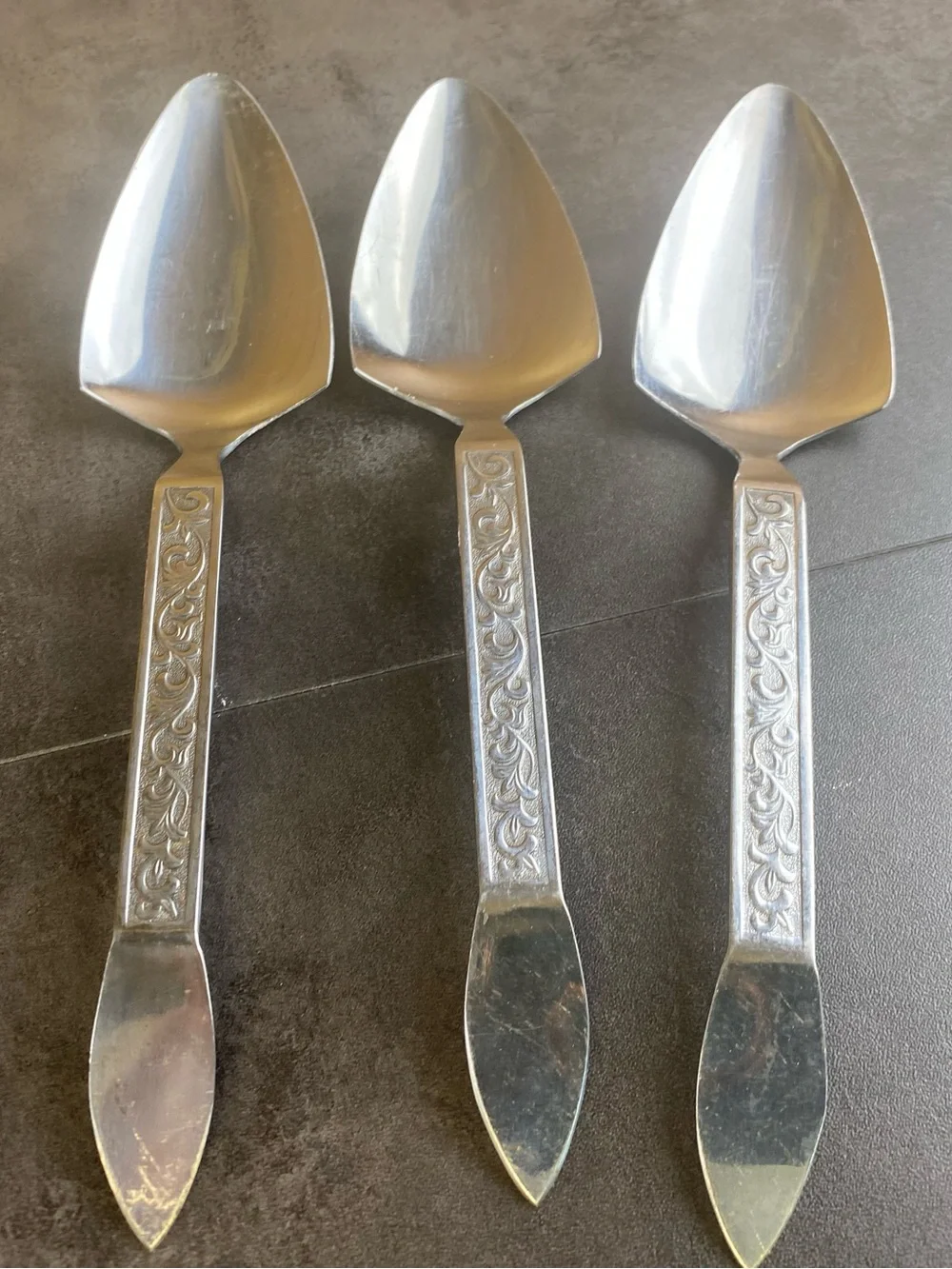 SCC Supreme Cutlery Made in Japan Stainless Steel Silver Flatware Set 44 Pieces